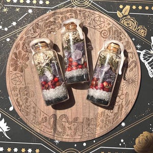 Power Manifestation spell bottle intention bottle handmade in Scotland. Shadow work, spell ingredient, altar gift