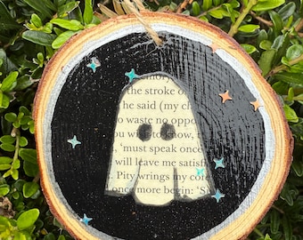 Halloween Geist Ornament: Buchseite Kleid, Glow in the Dark Stars, Handmade Scotland