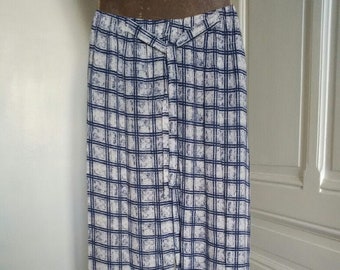 UNUSED vintage women's summer trousers - light fabric plaid pants, navy blue and white, elastic belt, 90's vintage, viscose, made in France