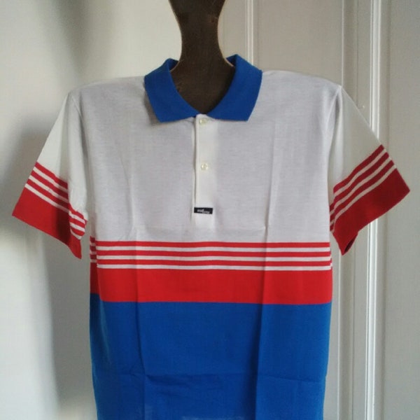 Polo homme manches courtes vintage années 90 NEUF - taille XL, bleu-blanc-rouge, coton, polyester, TAILLE 48/50, style années 80, colorblock