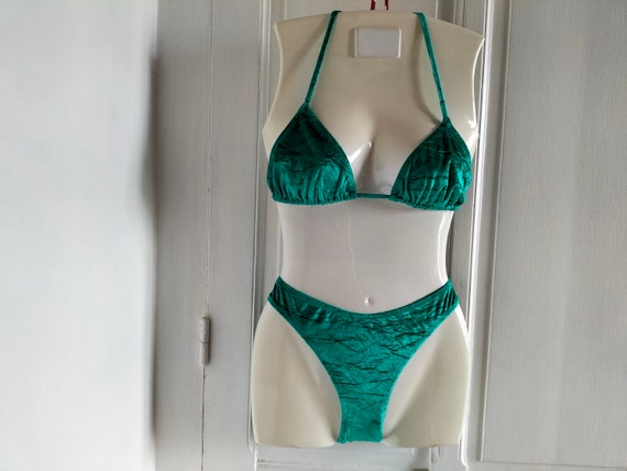 Maillot de bain triangle vert FEMME 2 Pièces vintage années 90 - NEUF avec étiquette, vert émeraude, aspect velours, fabriqué en France