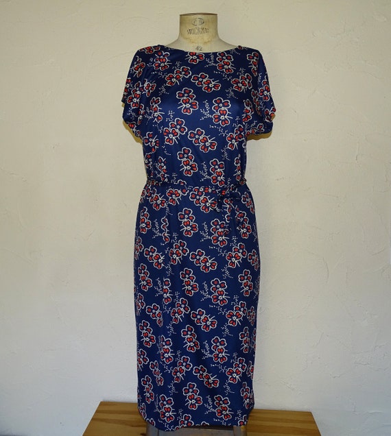navy blue straight dress