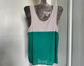 Herren-Tanktop im Vintage-Stil der 80er-Jahre – NEU – grau und grün, Seitenschlitze, Polyamid, hergestellt in Frankreich, Lauf- und Sportbekleidung, Colorblocking