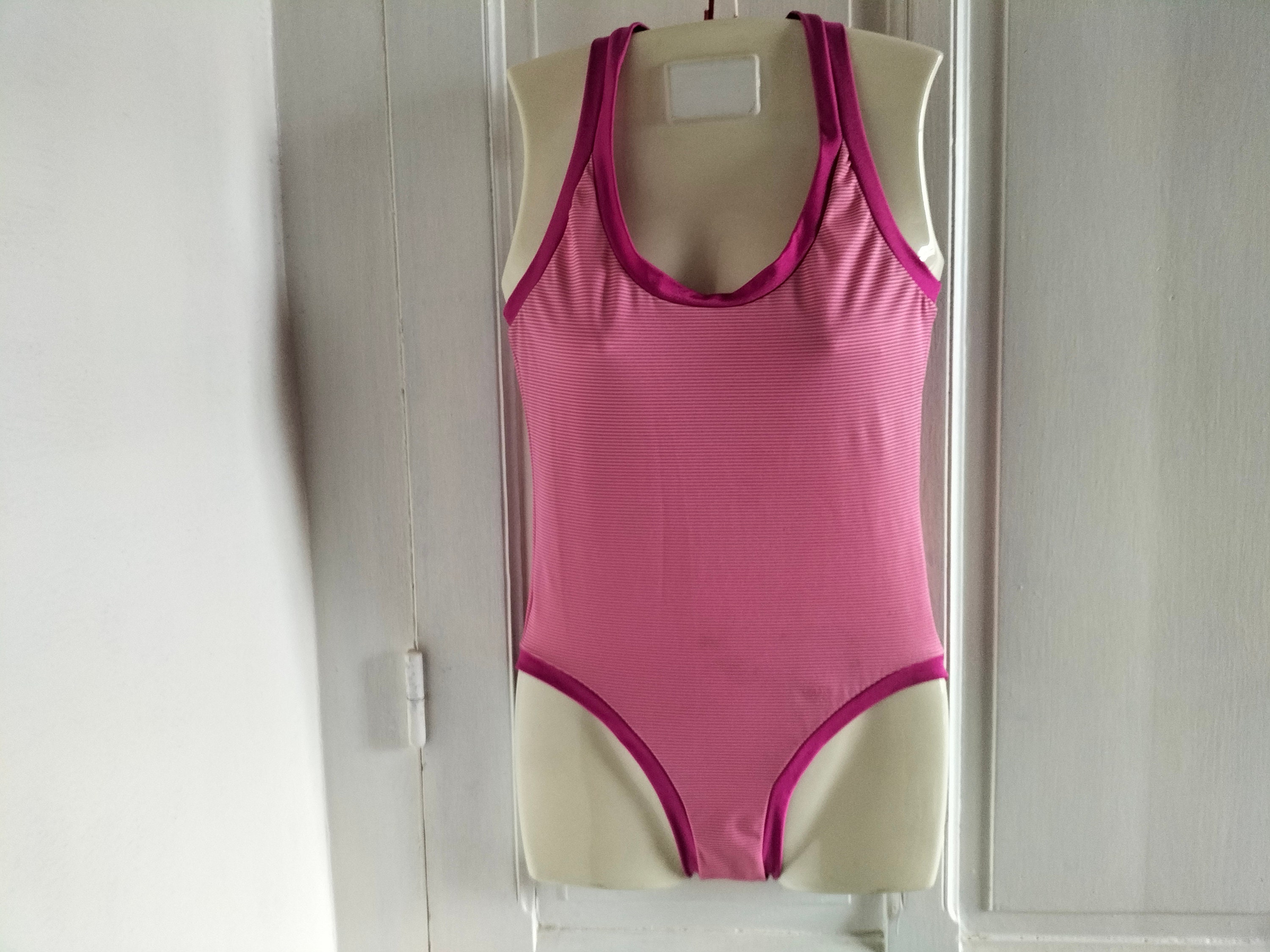 Women's One-piece Pink 80's Vintage Swimsuit - NEW WITH TAG Women's One-piece Pink 80's Vintage Swimsuit - NEW WITH TAG