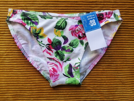 Women's UNUSED with tag two-piece vintage bathing… - image 5