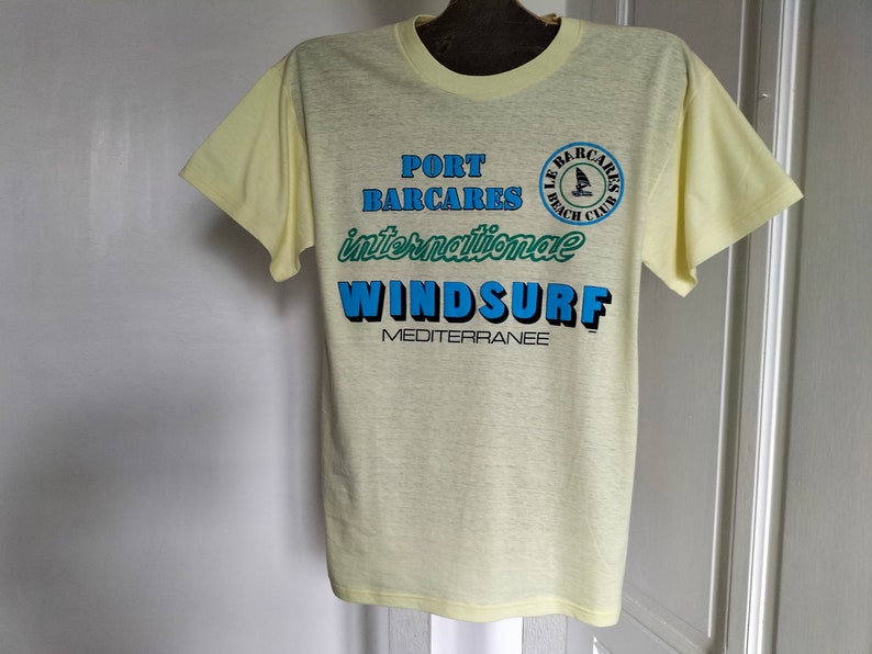 90's Vintage UNUSED unisex Tee-Shirt 7 colors available WINDSURF Méditerranée printed and relief patterns, made in FRANCE, boating T-shirt Jaune / yellow