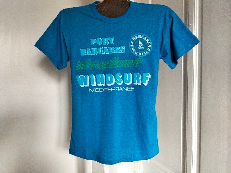 90's Vintage UNUSED unisex Tee-Shirt 7 colors available WINDSURF Méditerranée printed and relief patterns, made in FRANCE, boating T-shirt Bleu / Blue