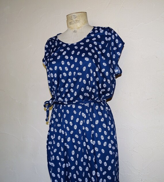 blue and white flower dress