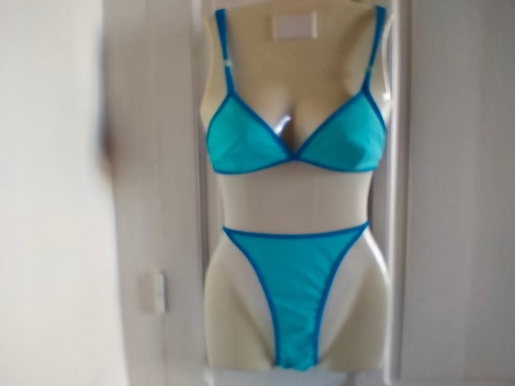 Maillot de bain triangle FEMME 2 Pièces vintage année 2001 NEUF- bikini bleu clair, noué sur les cotés , fabriqué en France, Alpstyl