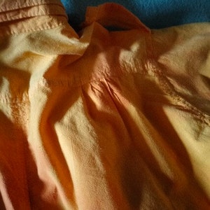 Tunique avec manches courtes vintage années 90 NEUVE délavée orange tie and dye, abricot, taille unique, fluide, coton, made in France image 10
