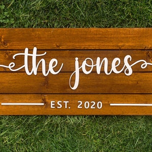 Aangepast houten bord | Gepersonaliseerde familienaambord | Achternaam palletbord | Huwelijkscadeau | Home Wanddecoratie | Jubileumcadeau