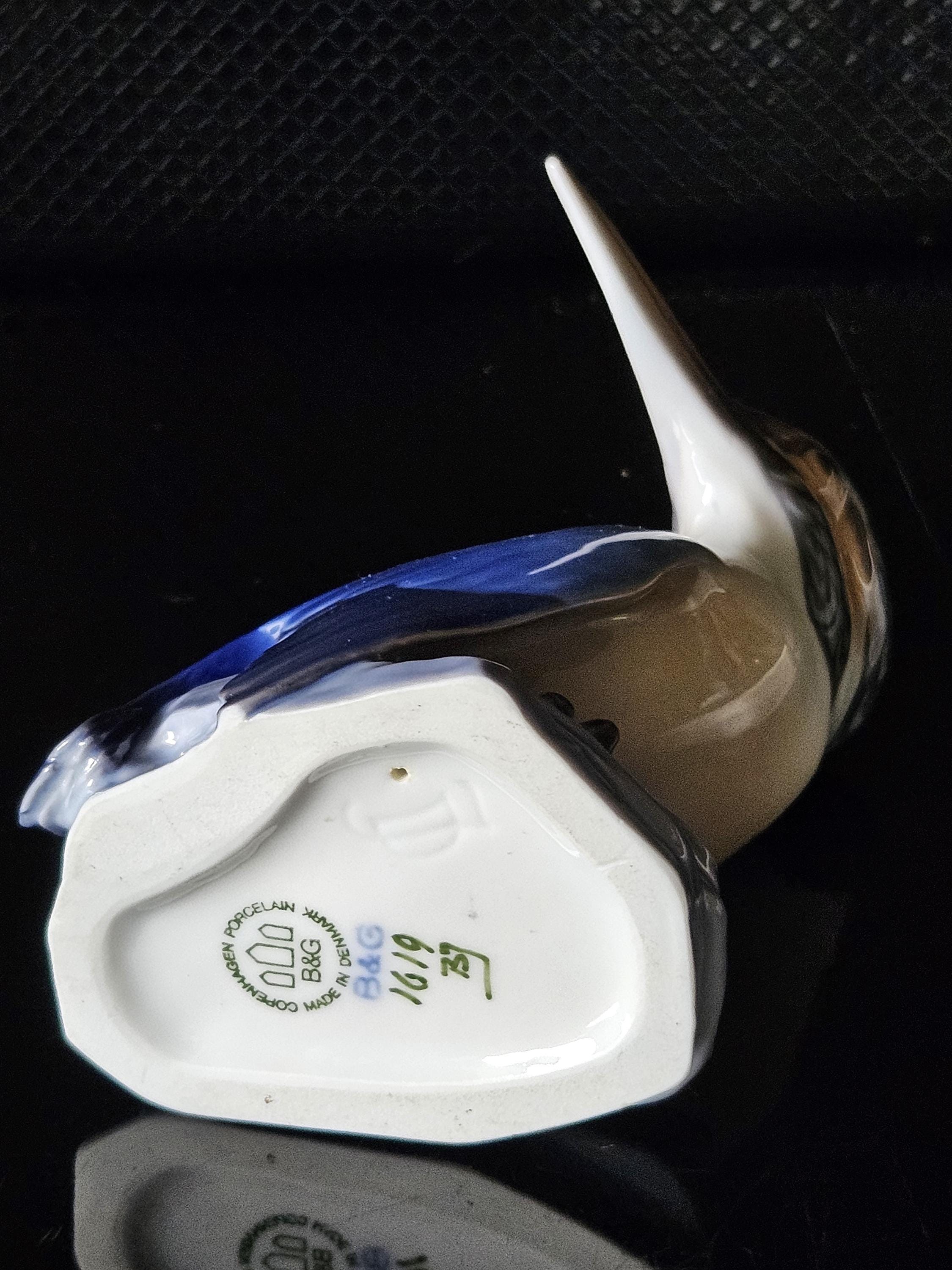 ロイヤルコペンハーゲン 置物 カワセミ Amazon.co.jp: ロイヤルコペンハーゲン カワセミ 川蝉 鳥