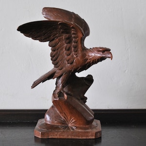 Antigua talla de águila de la Selva Negra - Suiza Schwarzwald