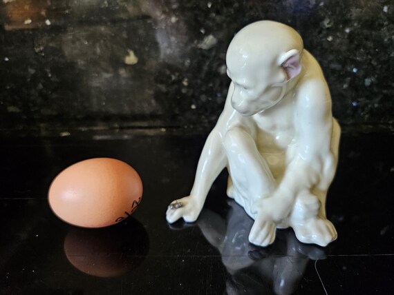 Antique Heubach Germany White Porcelain Monkey With Bug. - Etsy