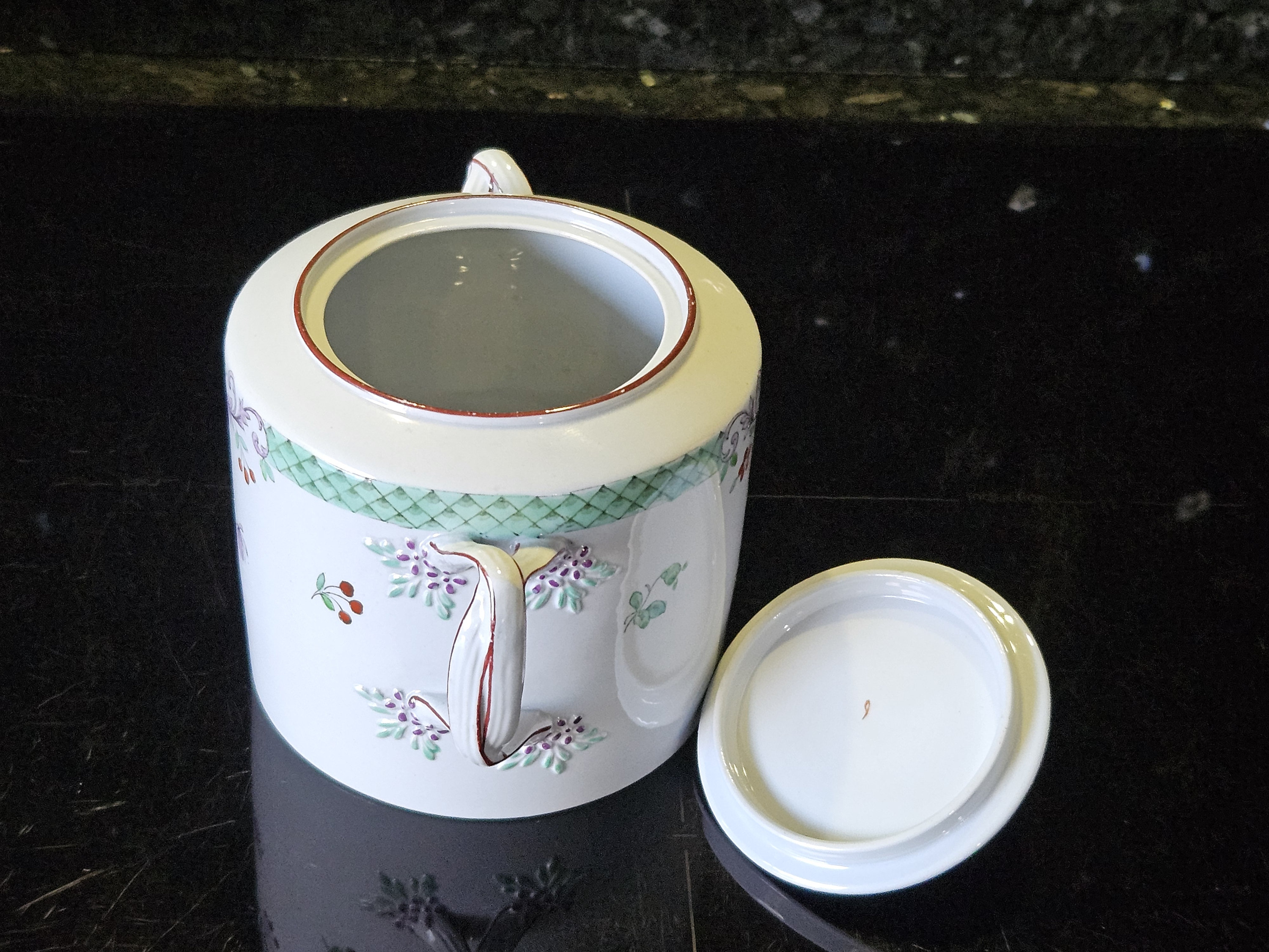スポード 蓋付き器大 スポード SPODE | 洋食器のSohbiネットショップ【公式】