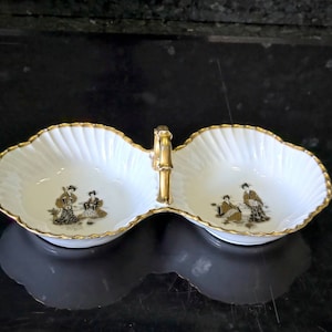 Vintage double divided dish with handke. Gold paint Asian decoration. Geisha.
