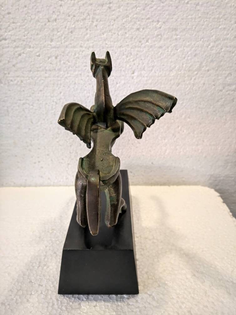 ブロンズペガサス像：神話の馬の彫刻、20世紀 - Etsy 日本