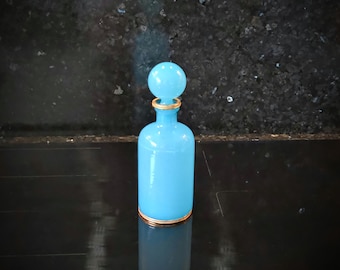 French opaline Ormolu mounted glass perfume bottle. 19th century.