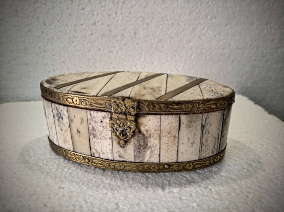 ビンテージのインドの骨と真鍮の小物ジュエリーボックス。 - Etsy 日本