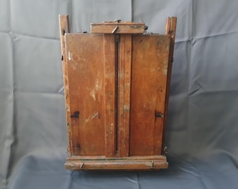 Ingenious Foldable Painters Box and Easel. Portable artists easel. Early 20th century