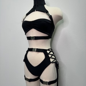 Conjunto Dakota de duas peças, conjunto Rave, conjunto de festival, roupa Rave, roupa Rave preta, roupa de festival, roupa Rave
