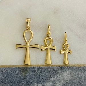 14K Gold Egyptian Ankh Cross Charm Pendant With 1.4mm Round Wheat Chai