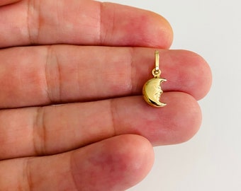 Dainty, 14k Solid Gold Half Moon Pendant, 17mm/0.67" Small Celestial Moon Charm, 3D Crescent Moon, 14k Real Gold Minimalist Charm- PT474