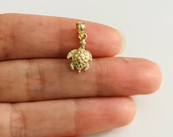 10K Solid Gold Sea Turtle Pendant, 15mm Small Gold Pendant, 10K Gold Turtle, 10K Gold 2D Sea Turtle Charm, Minimalist, Real Gold- K8123