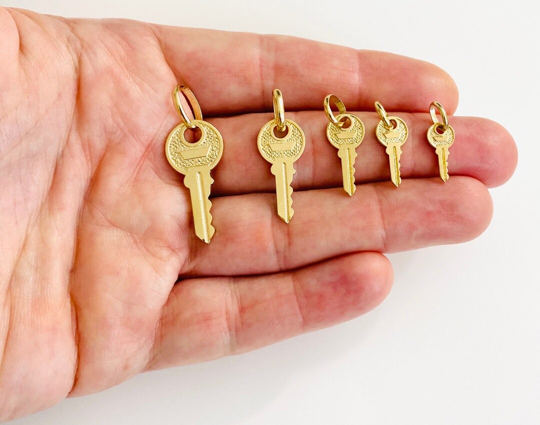 14K Solid Gold Key Charm Pendant, 14k Gold Key Luck Charm, 14K Solid