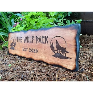 Wolf Western Wood Sign, Personalized Outdoor Wood Art, Cabin Welcome, Hunting Lodge, Rustic Driveway, Camping, Carved Farmhouse, Anniversary