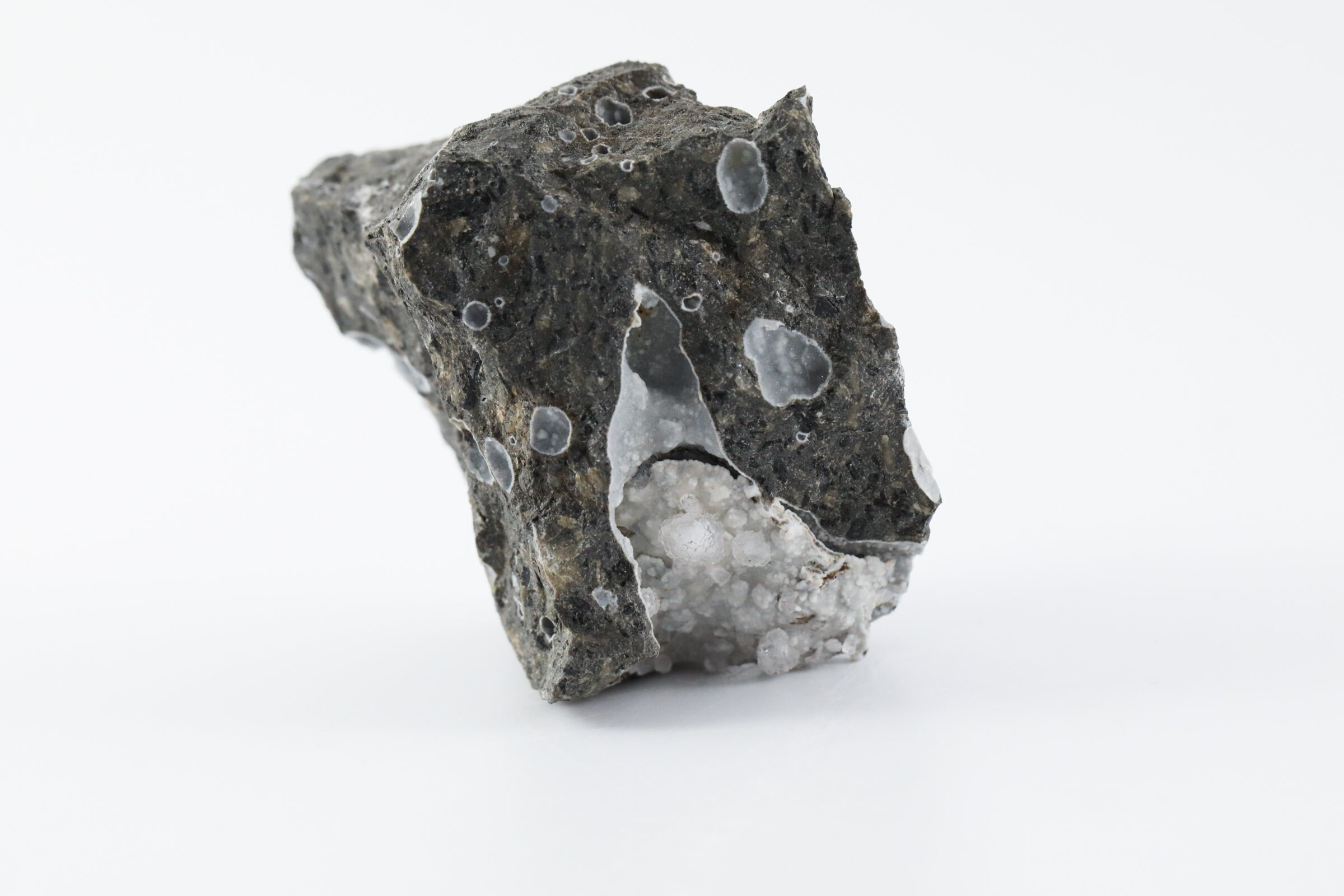 Thomsonite on Basaltoid Rock Thomsonite Crystal Thomsonite | Etsy