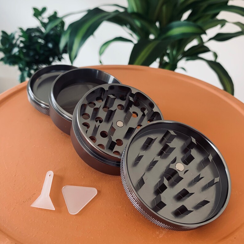 High Quality Herb Grinder With Kief Catcher 4 Piece 2.5 Etsy