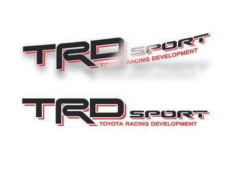 Può includere: Due adesivi "TRD Sport" neri e rossi con il testo "Toyota Racing Development" sotto.