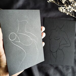 Minimalistische Illustration, Erstausgabe, CAPUCINE, MARIANNE, 13x18 cm große Karte, schwarze Zeichnung, Schwarz auf Schwarz, nur ein Exemplar, BDSM-Kunst