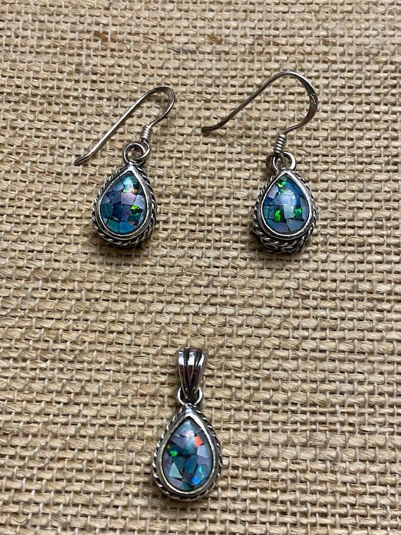 Silver & Opal Gemstones Jewelry, Set of Earrings … - image 2