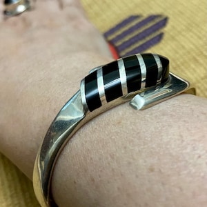 Taxco Sterling Silver Clamper Bracelet, Heavy Sterling Taxco Bracelet, Vintage Taxco Silver Modernist, Heavy Taxco 925 Onyx Bracelet