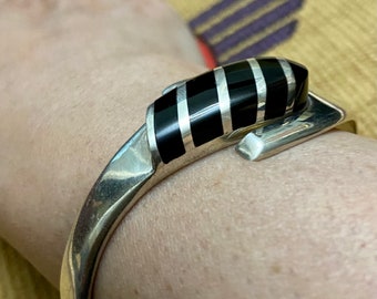Taxco Sterling Silver Clamper Bracelet, Heavy Sterling Taxco Bracelet, Vintage Taxco Silver Modernist, Heavy Taxco 925 Onyx Bracelet