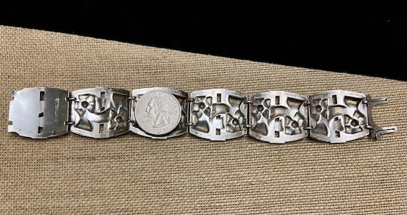 Antique Sterling Silver Repousse Link Bracelet, H… - image 7