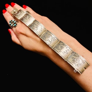 RARE Vintage Mexican Silver 925 Storyteller Panel Bracelet Aztec