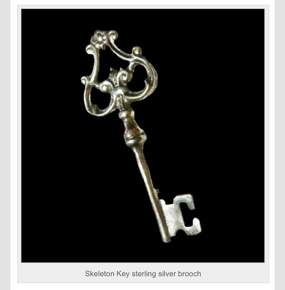 Skeleton Key Pin Brooch Pendant Vintage 1940s Jew… - image 8
