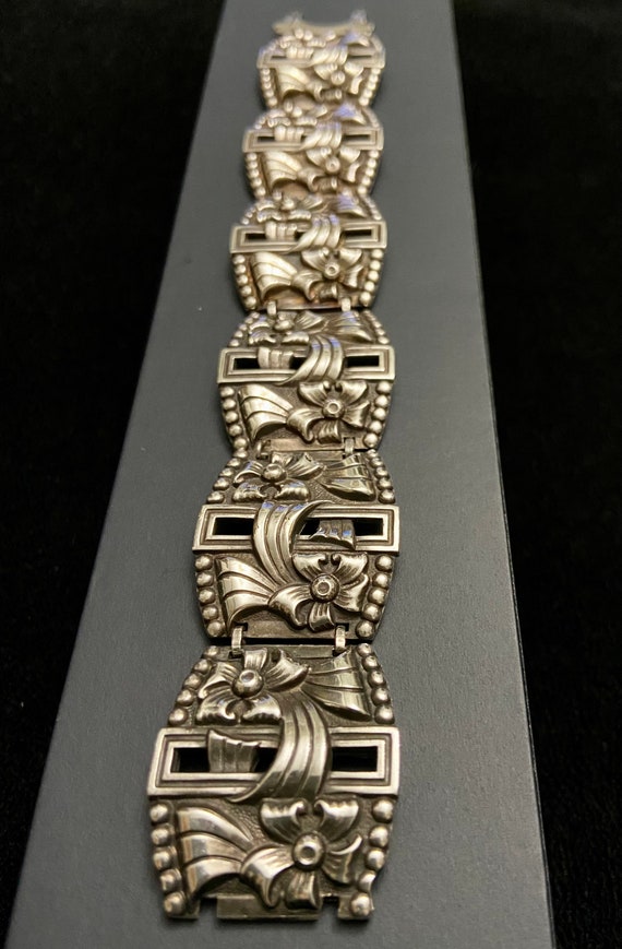 Antique Sterling Silver Repousse Link Bracelet, H… - image 2