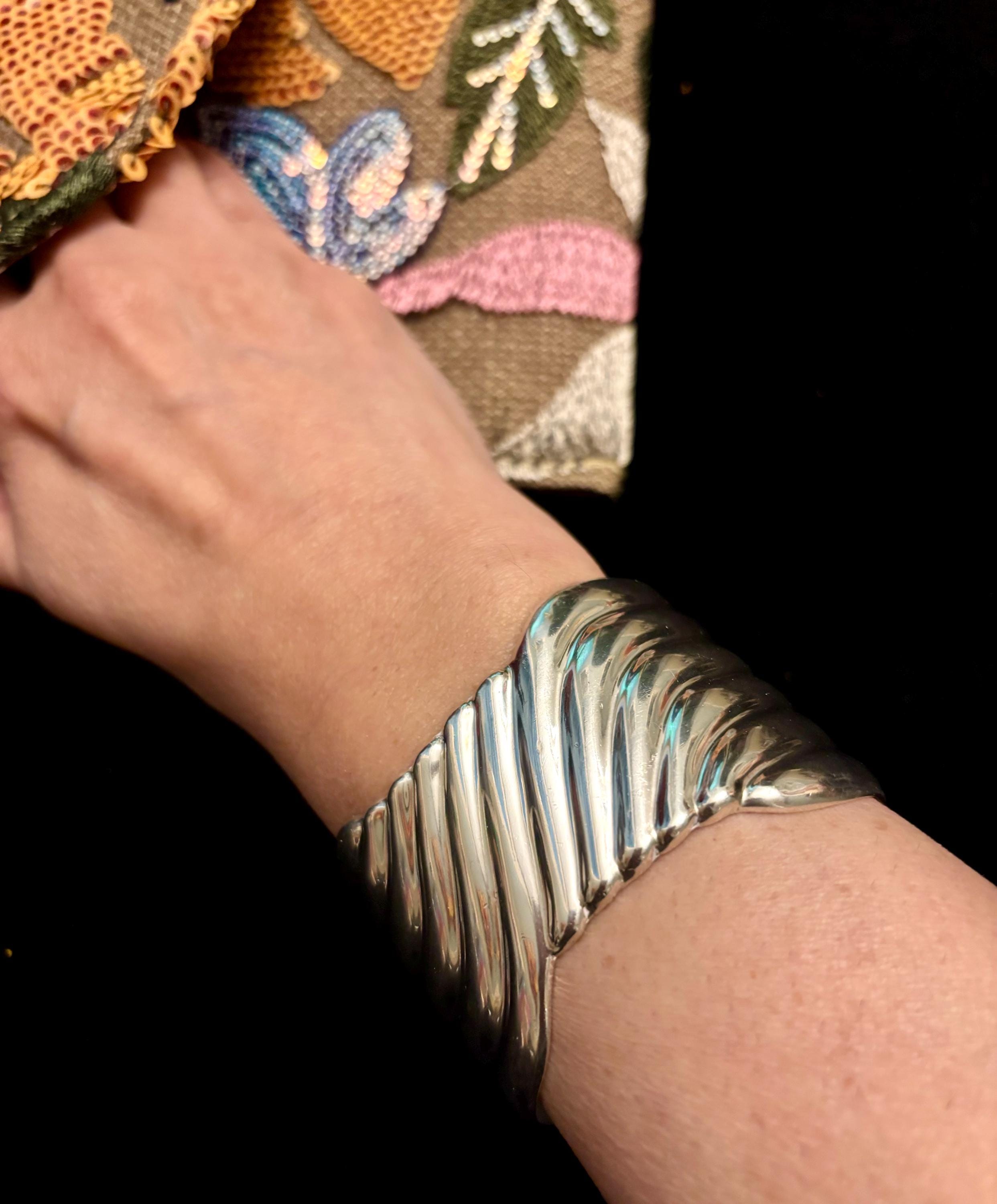 Mexico Silver Wavy Cuff - Etsy
