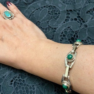 Mexican Silver 925 Green Onyx Bracelet, Mexican Silver Link Bracelet with Cabochon Stones, Vintage Mexican 1940s Sterling Silver Bracelet