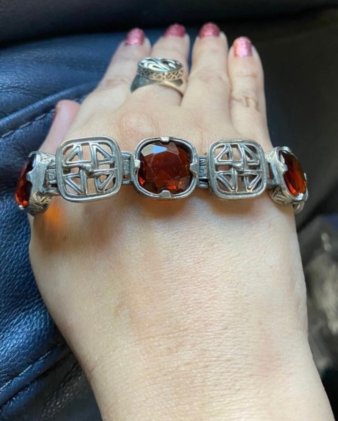 Red - Handcrafted Glass Stone Bracelet 08 main image 1