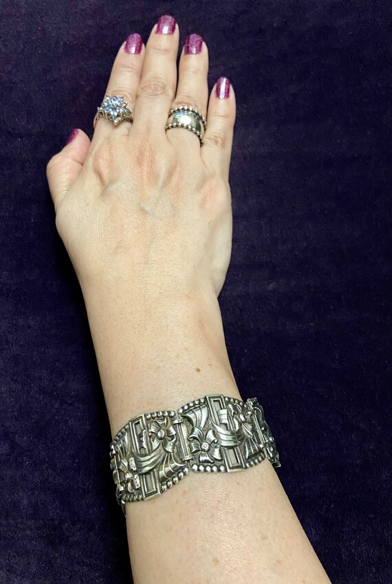 Antique Sterling Silver Repousse Link Bracelet, H… - image 3
