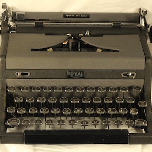 Royal Quiet Deluxe Vintage 1949 Typewriter Lovely  Black/Gray Beauty  for Decor Limited Writing