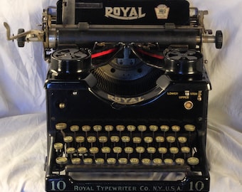 Royal No 10 Vintage 1925 Working Manual Standard Typewriter Gorgeous Gloss Black Beauty Glass Sides Serious Substantial Writing Instrument