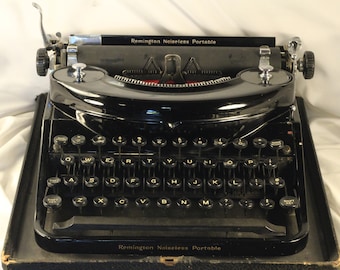 Remington Noiseless Vintage1933 Working Manual Portable Typewriter Gorgeous Gloss Black Beauty Creative Writing Instrument And Collaborator