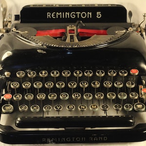 Remington Model 5 Streamline Vintage 1935 Working Manual Portable Typewriter Gorgeous Gleaming Gloss Black  Writer&#39;s Creative Instrument