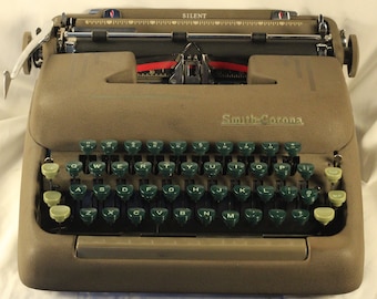 Smith-Corona スミス　コロナ　タイプライター　アンティーク　レトロ タイプライター SMITH-CORONA Classic 12 | 卓上計算器および